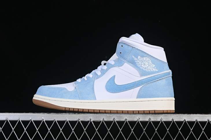 Picture of Air Jordan 1 MID _SKUfw21170441777499105fw